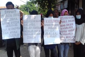 pelajar-stres-warga-kembali-datangi-sman-1-jatiluhur