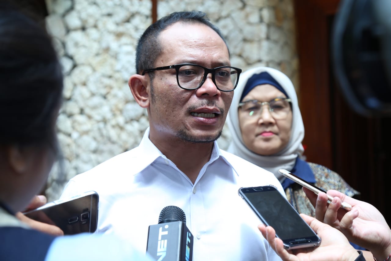 Menaker: Indonesia Butuh Investasi SDM https://spiritnews.co.id/