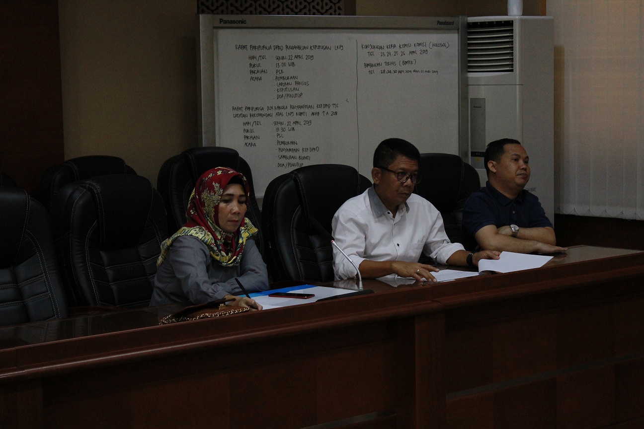 DPRD Purwakarta Minta UKPBJ Transparan dan Akuntabel spiritnews.co.id