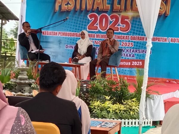 Jadi Pemateri Talk Show Festival Literasi, Khairuddin: Teknologi Membantu Meningkatkan Informasi Relevan