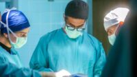 Era Baru dalam Bedah Saraf, KFSHRC Lakukan Operasi Pengangkatan Tumor Otak Robotik Pertama di Dunia