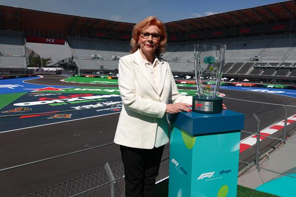 Yayasan John Langdon Down Menangkan F1® Allwyn Global Community Award di Grand Prix Meksiko