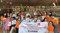 Lewat Orange’s Day, FIKOM Universitas Esa Unggul Edukasi Nutrisi dan Bangun Mental Anak Bersama Komunitas Gumul Juang